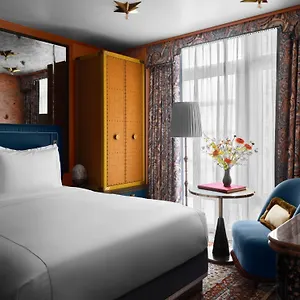 The Fifth Avenue Otel